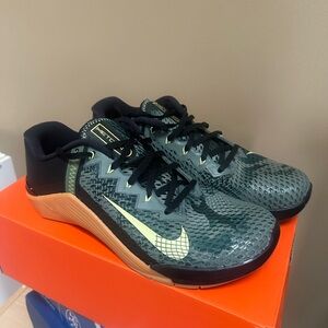 Nike Metcon 6 Sneakers Mens 9 Grn/Blk